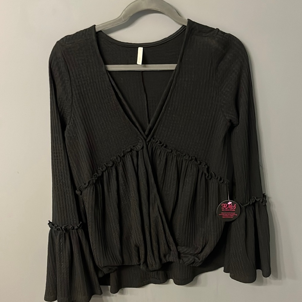 Sage long sleeve top w/ tags